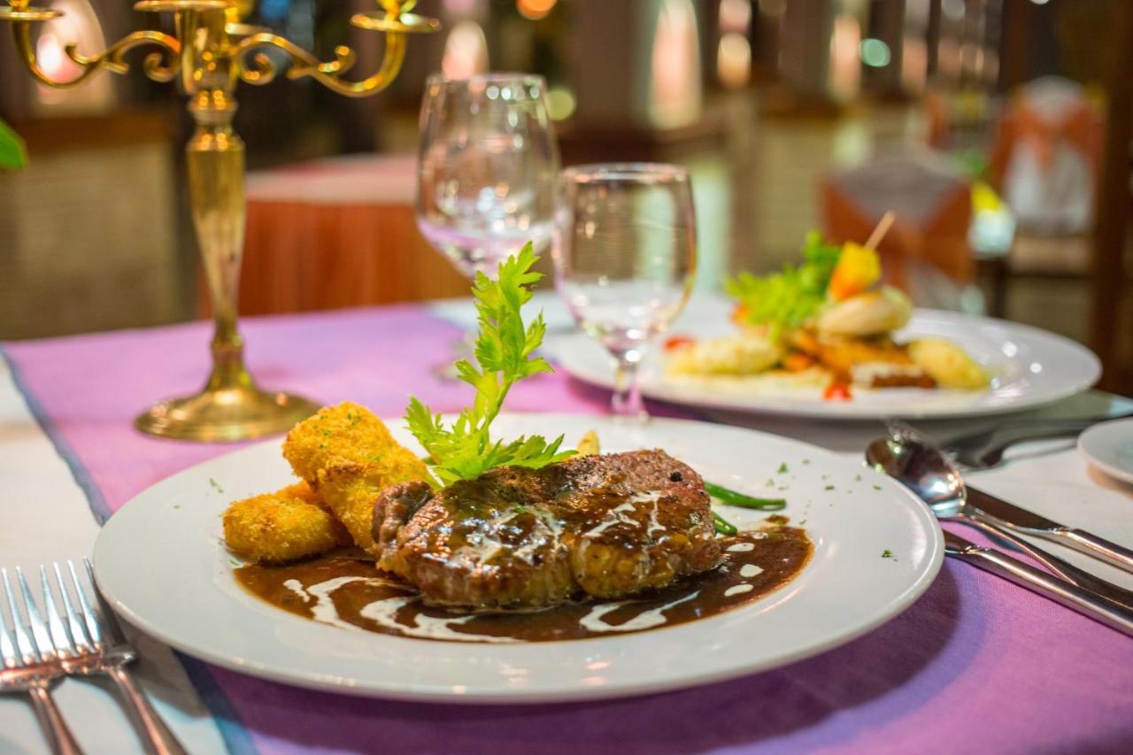 Royal Empire Premium Hotel Σιέμ Ρέαπ Εξωτερικό φωτογραφία