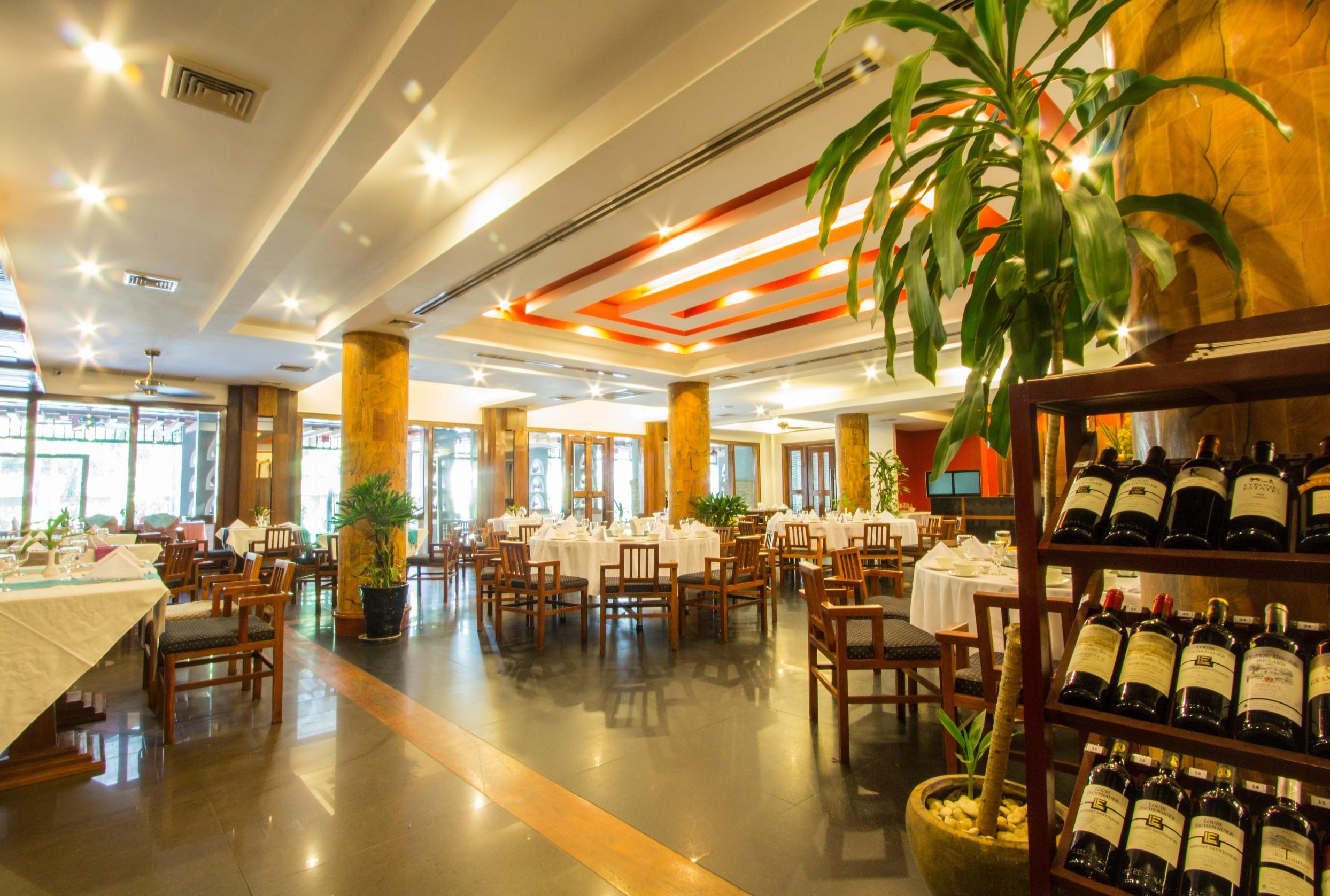 Royal Empire Premium Hotel Σιέμ Ρέαπ Εξωτερικό φωτογραφία