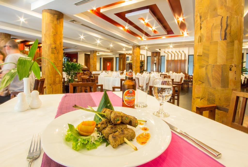 Royal Empire Premium Hotel Σιέμ Ρέαπ Εξωτερικό φωτογραφία