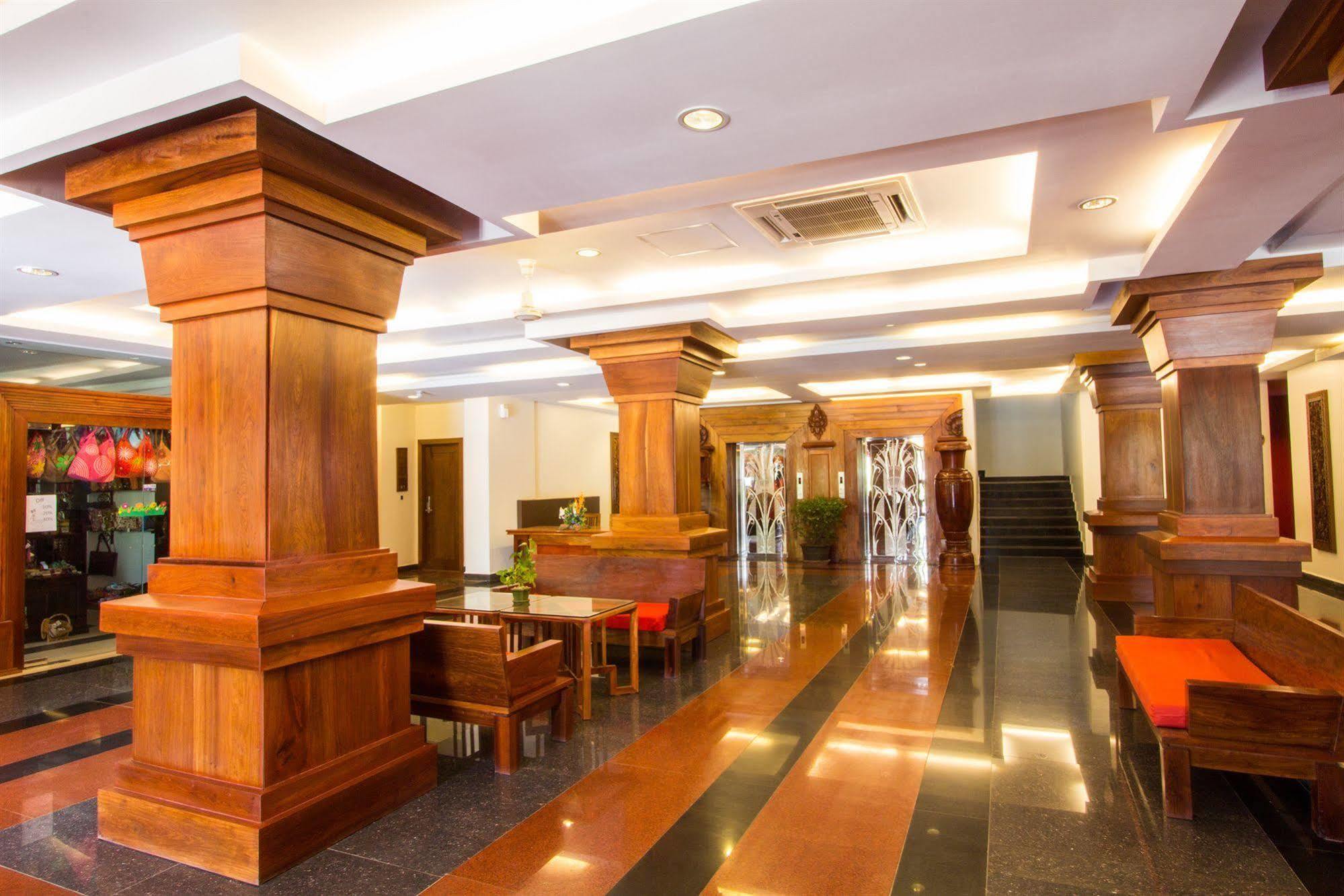 Royal Empire Premium Hotel Σιέμ Ρέαπ Εξωτερικό φωτογραφία