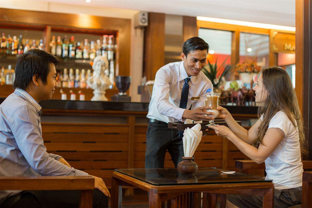 Royal Empire Premium Hotel Σιέμ Ρέαπ Εξωτερικό φωτογραφία